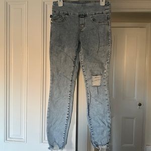 Women’s jeans